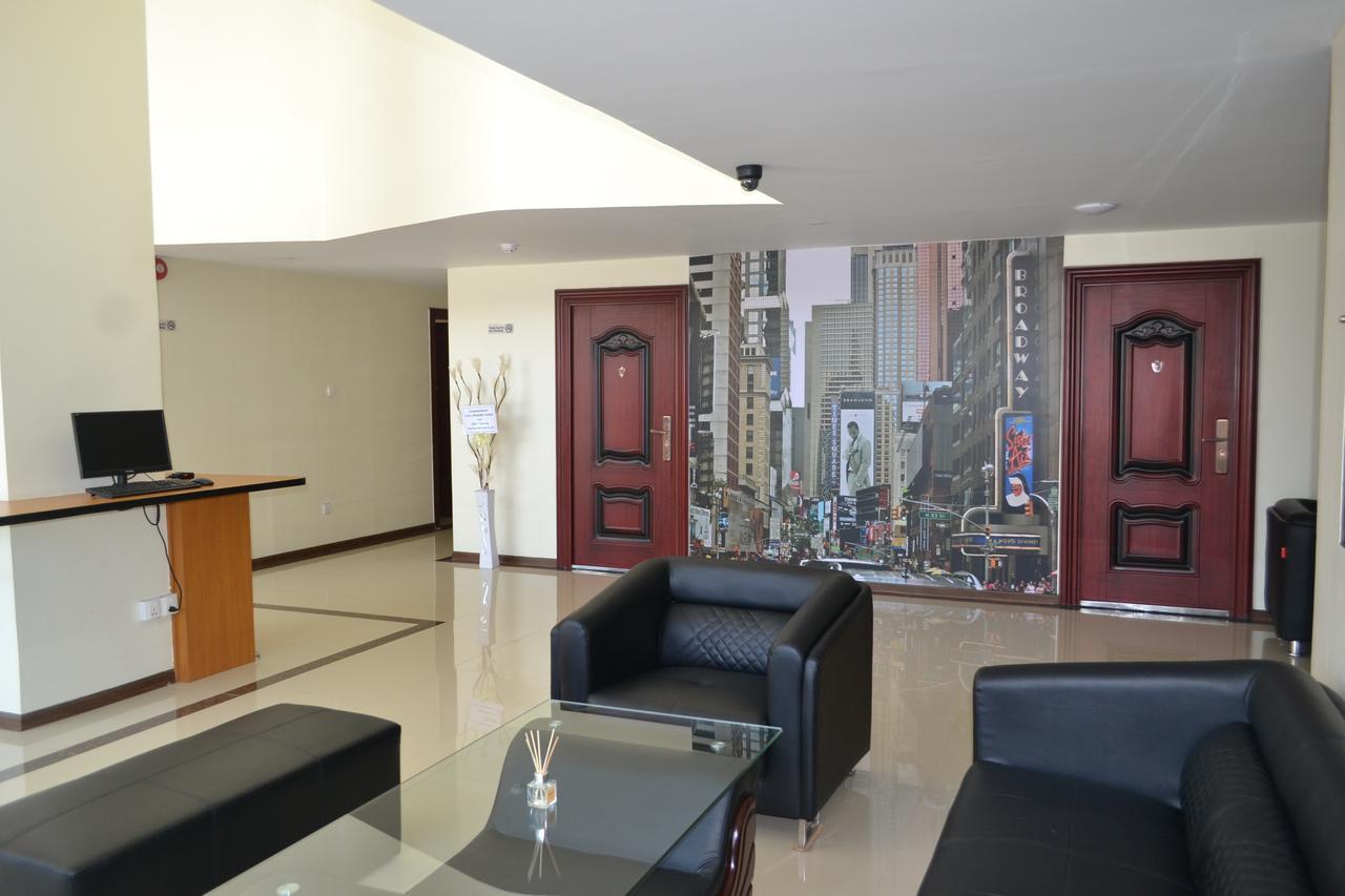 Hotel Broadway Yangon Luaran gambar