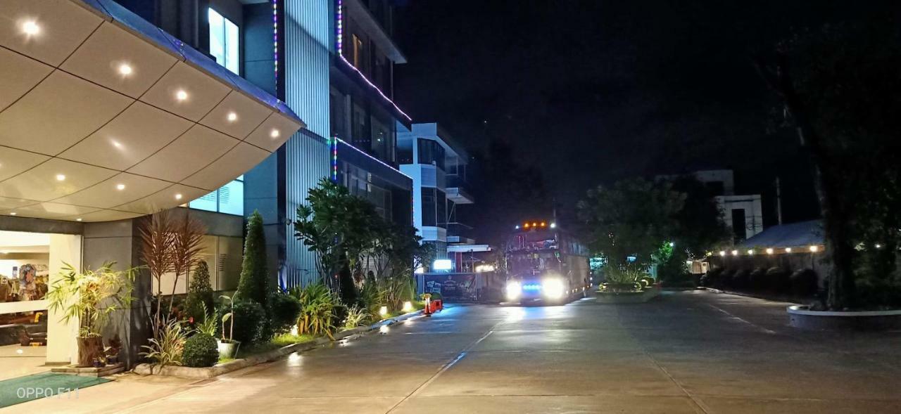Hotel Broadway Yangon Luaran gambar